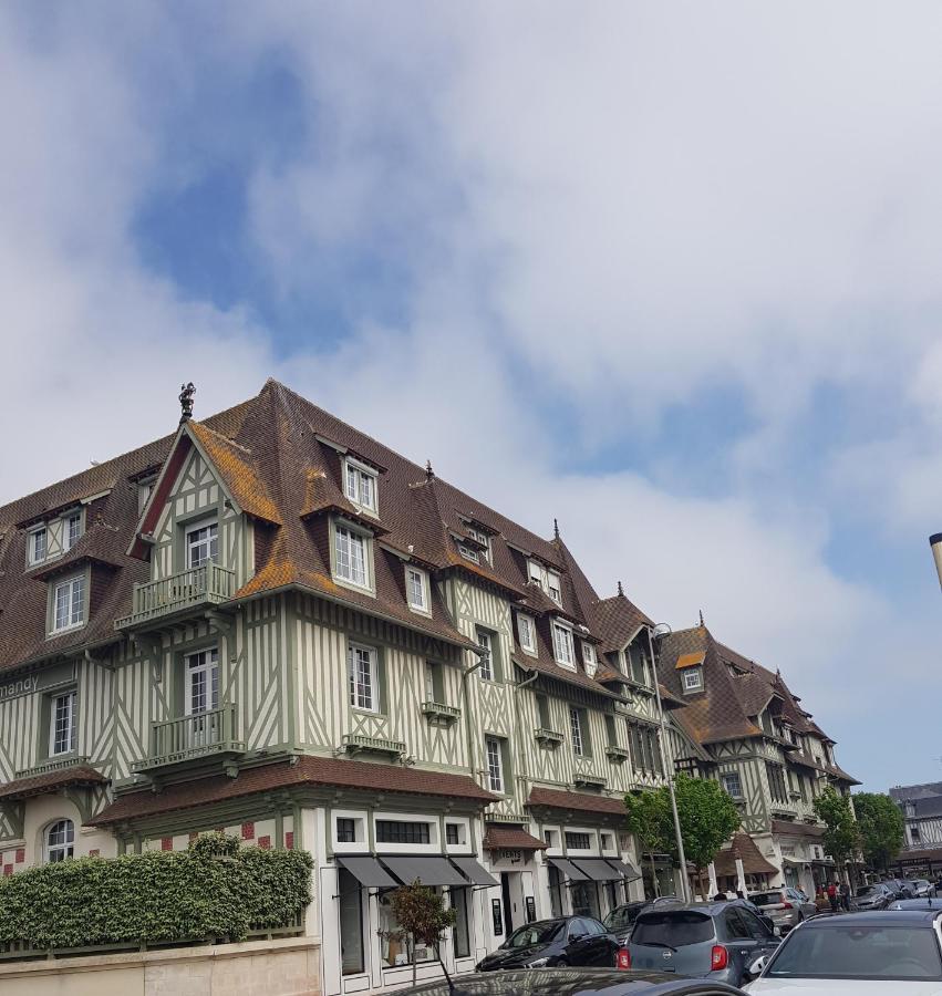 Appartement Deauville Hyper Centre מראה חיצוני תמונה