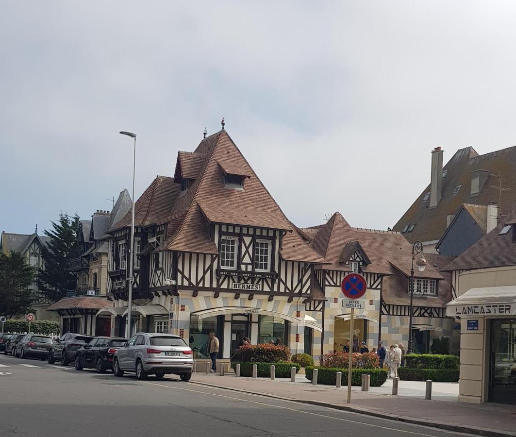 Appartement Deauville Hyper Centre מראה חיצוני תמונה